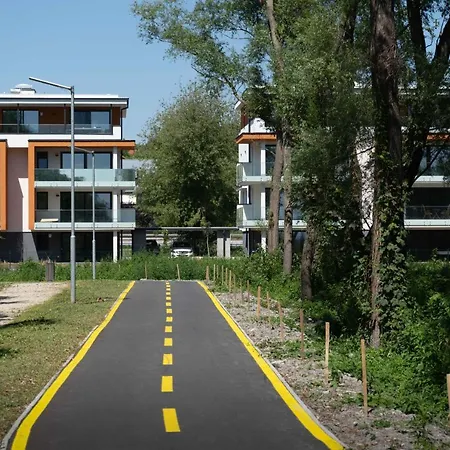 Fuzliget Surf Garden *